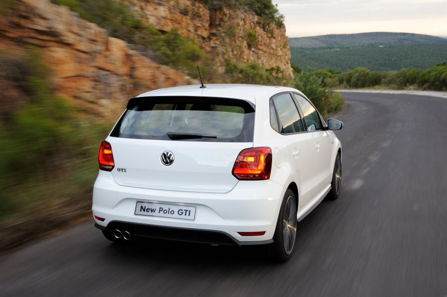  Volkswagen Polo GTi 2015 года  (ZA) (фото 20 из 22)
